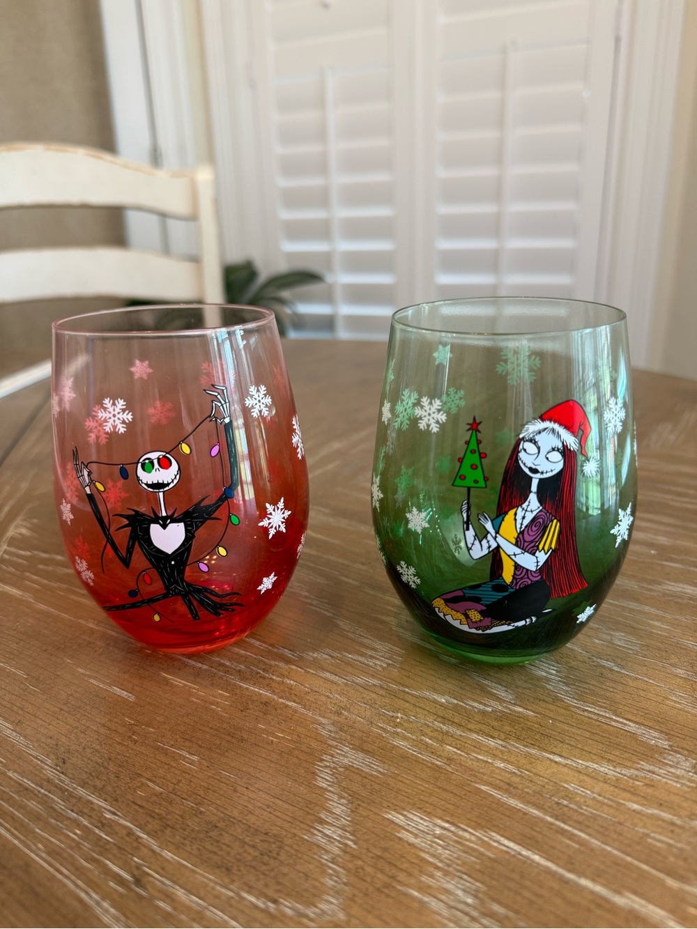 Disney Nightmare before Christmas Jack Skellington & Sally Stemless Wine Glasses